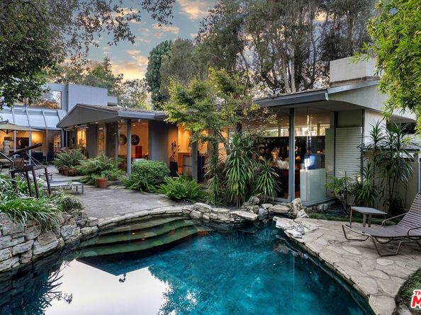 12618 Homewood Way, Los Angeles CA 90049