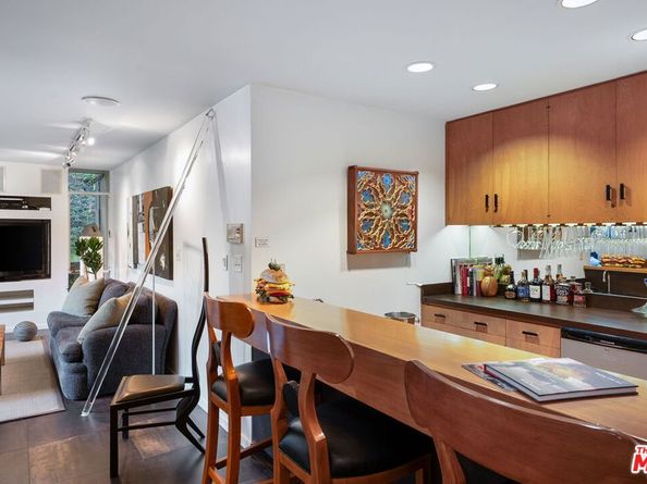 12618 Homewood Way, Los Angeles CA 90049
