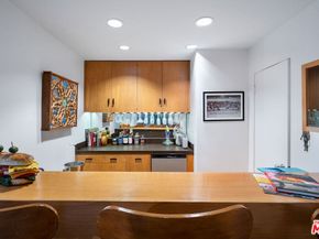 12618 Homewood Way, Los Angeles CA 90049