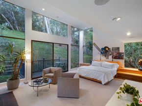 12618 Homewood Way, Los Angeles CA 90049