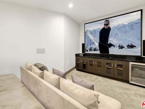 8827 Evanview Drive, Los Angeles CA 90069