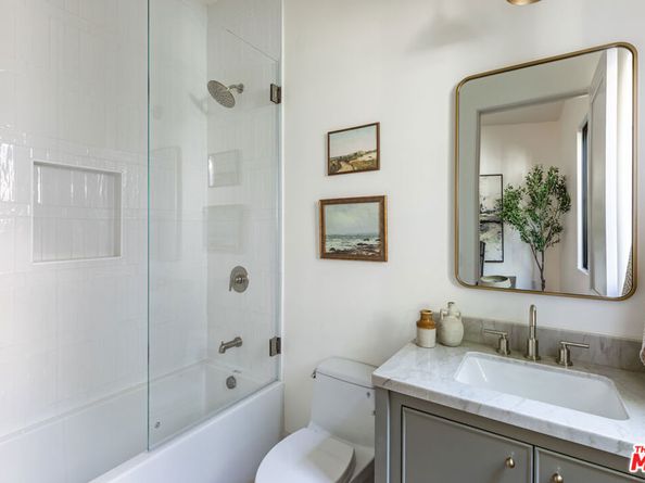 3745 May Street, Los Angeles CA 90066