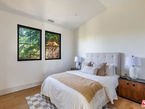 3745 May Street, Los Angeles CA 90066
