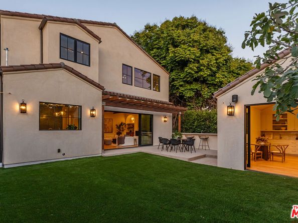 3745 May Street, Los Angeles CA 90066