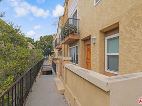 12530 Venice Boulevard 8, Los Angeles CA 90066