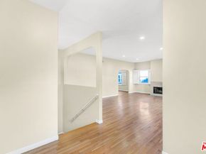 1073 S Mansfield Avenue, Los Angeles CA 90019