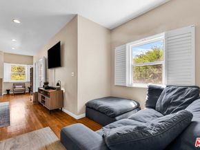1073 S Mansfield Avenue, Los Angeles CA 90019