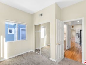 1073 S Mansfield Avenue, Los Angeles CA 90019