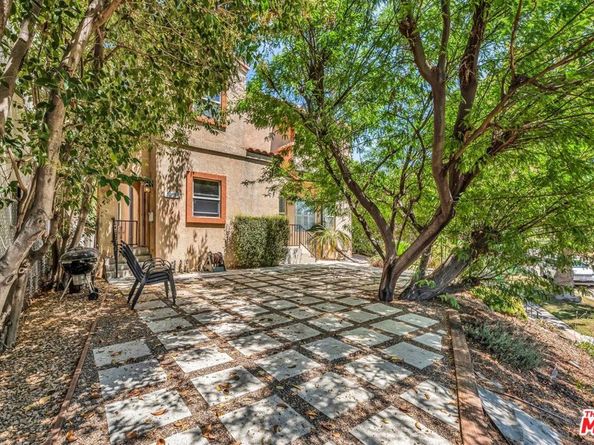 1073 S Mansfield Avenue, Los Angeles CA 90019