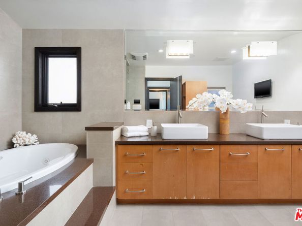 18262 Coastline, Malibu CA 90265
