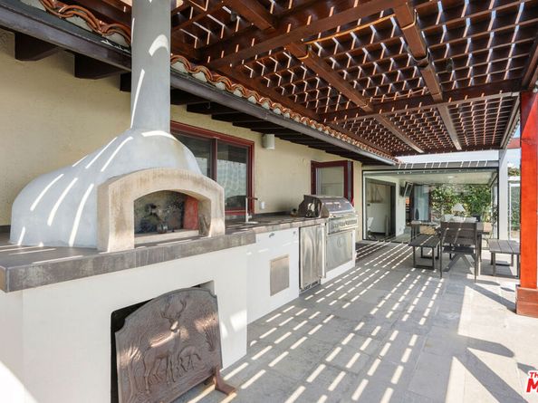 18262 Coastline, Malibu CA 90265