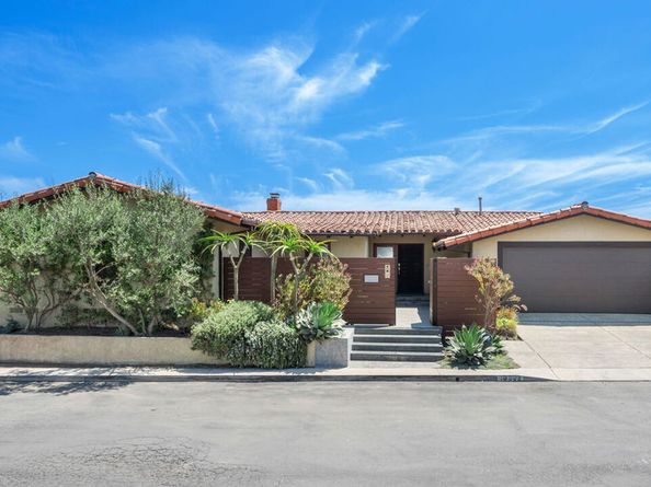 18262 Coastline, Malibu CA 90265
