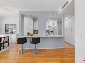 4477 Wilshire Boulevard 304, Los Angeles CA 90010