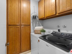 4477 Wilshire Boulevard 304, Los Angeles CA 90010
