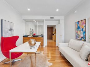 4477 Wilshire Boulevard 304, Los Angeles CA 90010