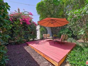 2627 S Cloverdale Avenue, Los Angeles CA 90016