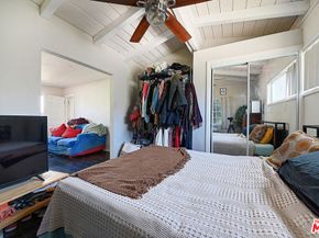 2627 S Cloverdale Avenue, Los Angeles CA 90016
