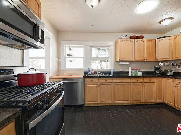 2627 S Cloverdale Avenue, Los Angeles CA 90016