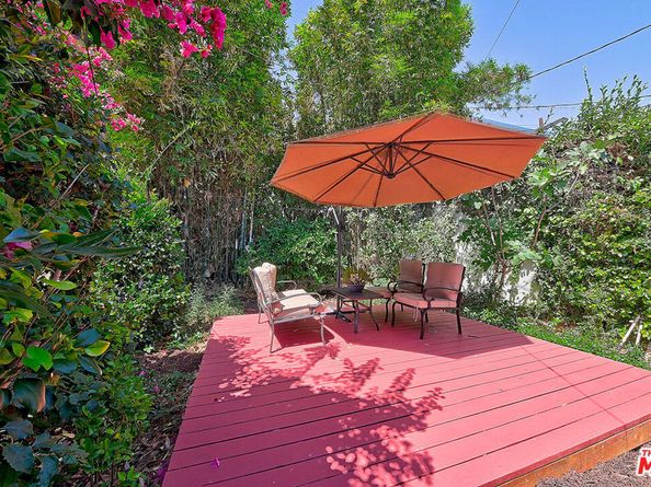 2627 S Cloverdale Avenue, Los Angeles CA 90016
