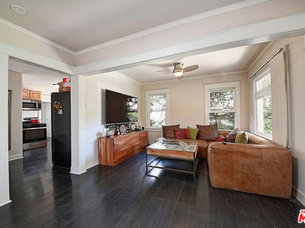 2627 S Cloverdale Avenue, Los Angeles CA 90016