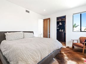 11900 Washington Place, Los Angeles CA 90066