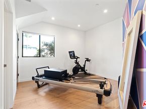 11900 Washington Place, Los Angeles CA 90066