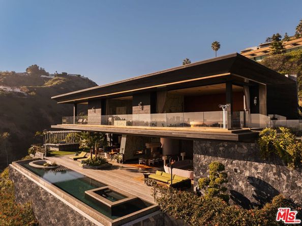 1851 N Stanley Avenue, Los Angeles CA 90046