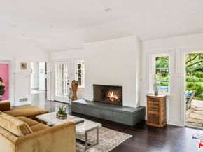 7 Latimer Road, Santa Monica CA 90402