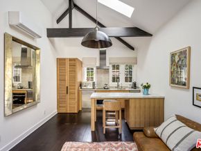 7 Latimer Road, Santa Monica CA 90402