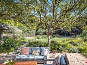 7 Latimer Road, Santa Monica CA 90402