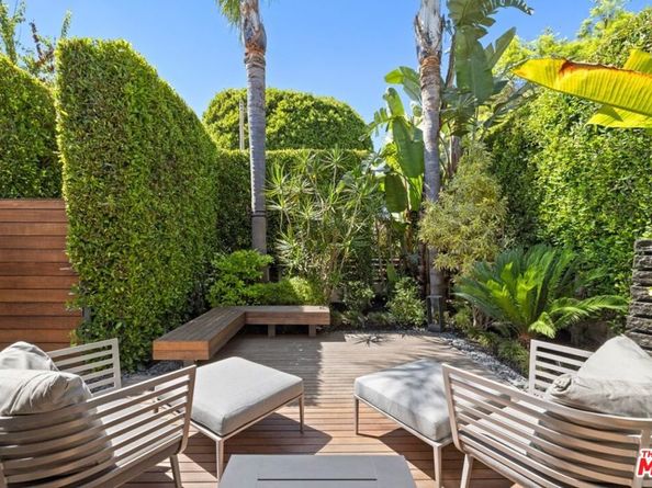 8901 Dorrington Avenue, West Hollywood CA 90048