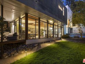 1869 Kaweah Drive, Pasadena CA 91105