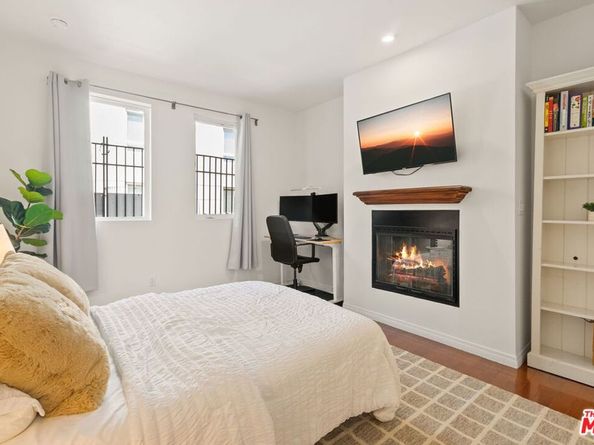 12222 Wilshire Boulevard 301, Los Angeles CA 90025