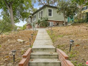 22460 Venido Road, Woodland Hills CA 91364
