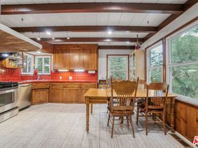 22460 Venido Road, Woodland Hills CA 91364