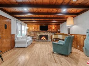 22460 Venido Road, Woodland Hills CA 91364