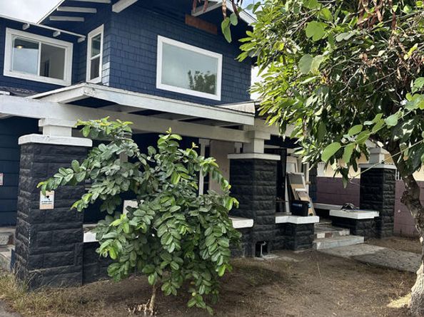 5642 La Mirada Avenue, Los Angeles CA 90038