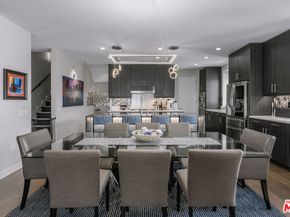 6913 N Tierno Lane, Los Angeles CA 90038