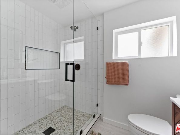 5192 Orange Place, Los Angeles CA 90008