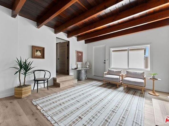 5192 Orange Place, Los Angeles CA 90008