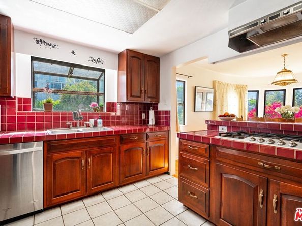 2417 28th Street, Santa Monica CA 90405