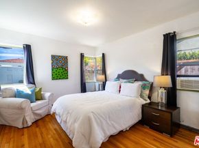 2417 28th Street, Santa Monica CA 90405