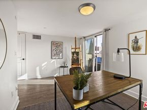 1253 18th Street 103, Santa Monica CA 90404