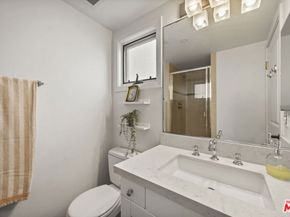1253 18th Street 103, Santa Monica CA 90404