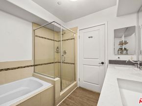 1253 18th Street 103, Santa Monica CA 90404