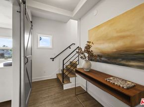 1253 18th Street 103, Santa Monica CA 90404
