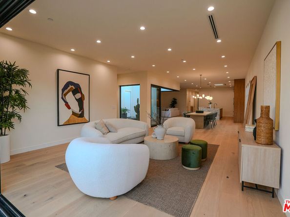 4936 Coolidge Avenue, Culver City CA 90230