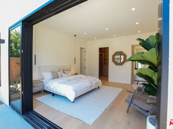 4936 Coolidge Avenue, Culver City CA 90230