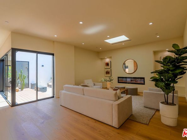 4936 Coolidge Avenue, Culver City CA 90230