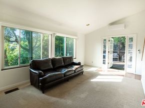 21338 Colina Drive, Topanga CA 90290